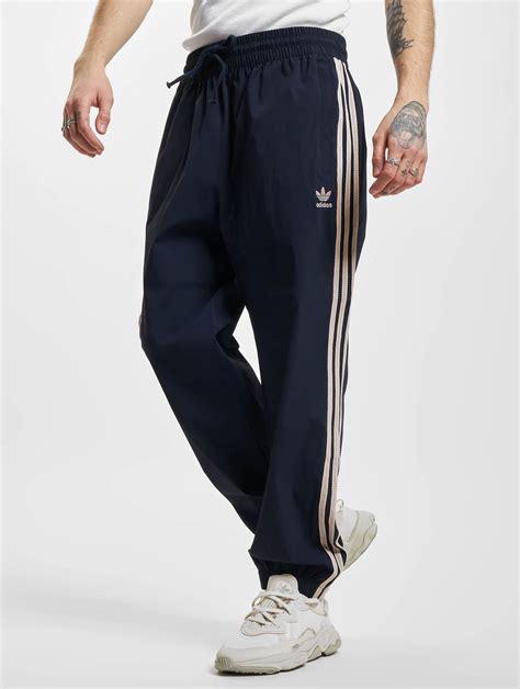 adidas sst broek heren blauw|Adidas sportbroeken retro.